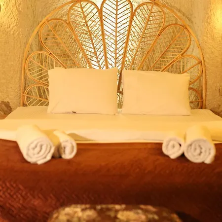 ホテル Mommy's Cave ギョレメ