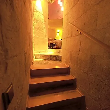 Отель Mommy's Cave