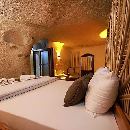 Mommy's Cave * Гореме